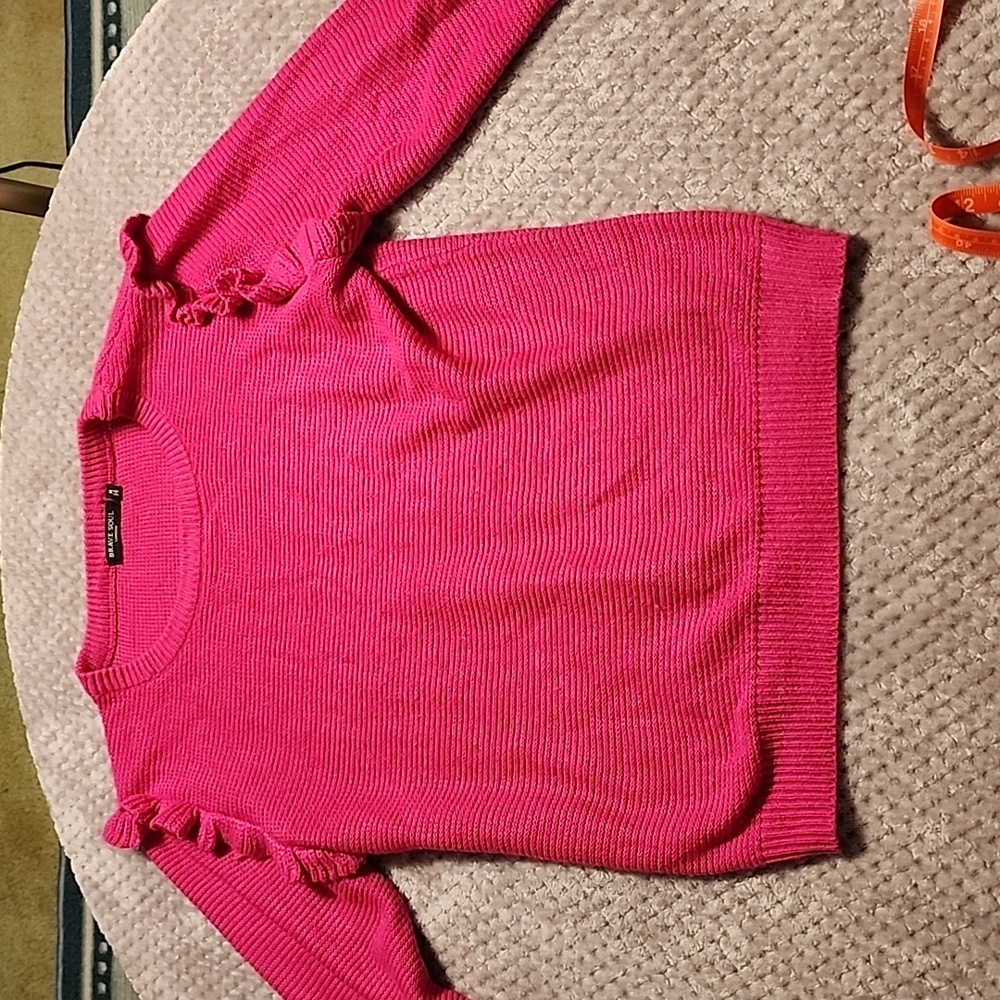 Brave soul London pink sweater